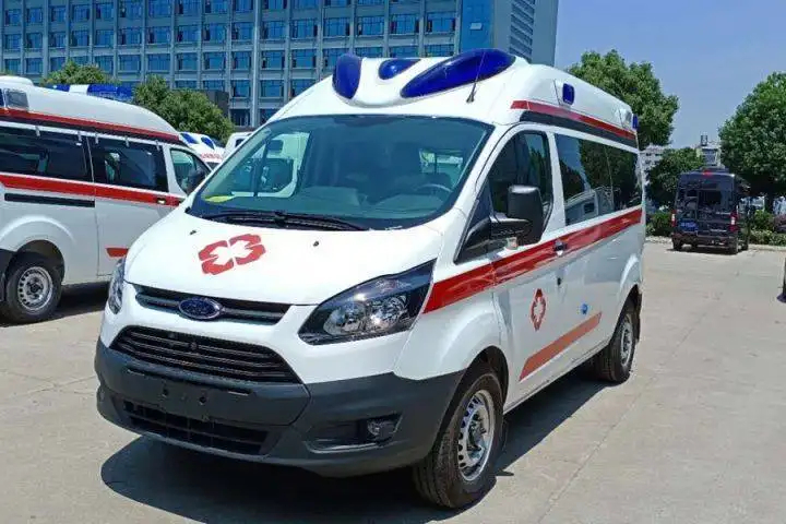 柯坪县长途救护车转院
